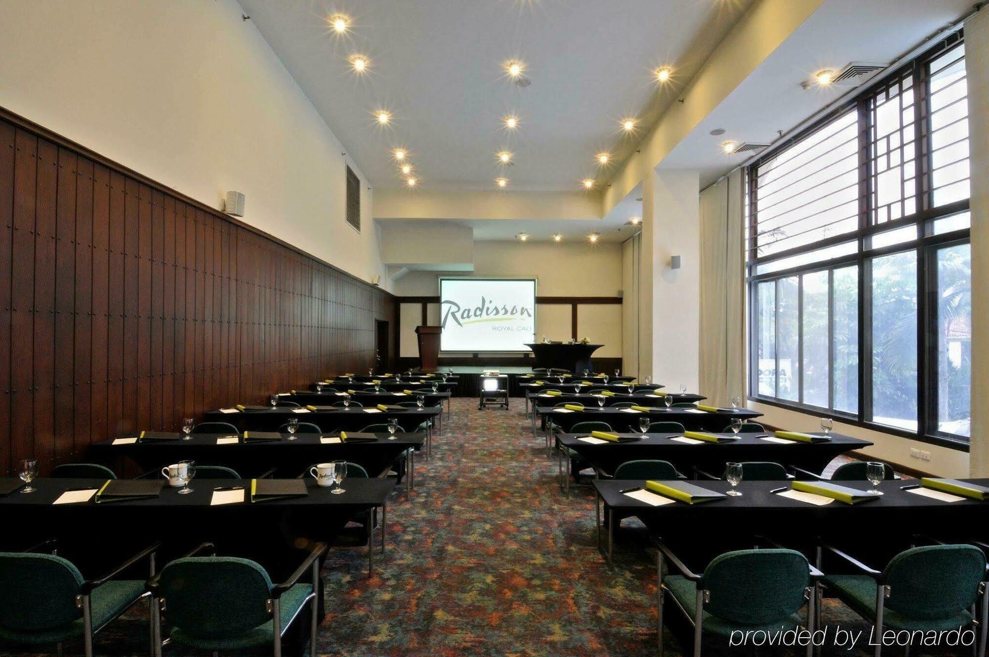 Nh Cali Royal Hotell Eksteriør bilde